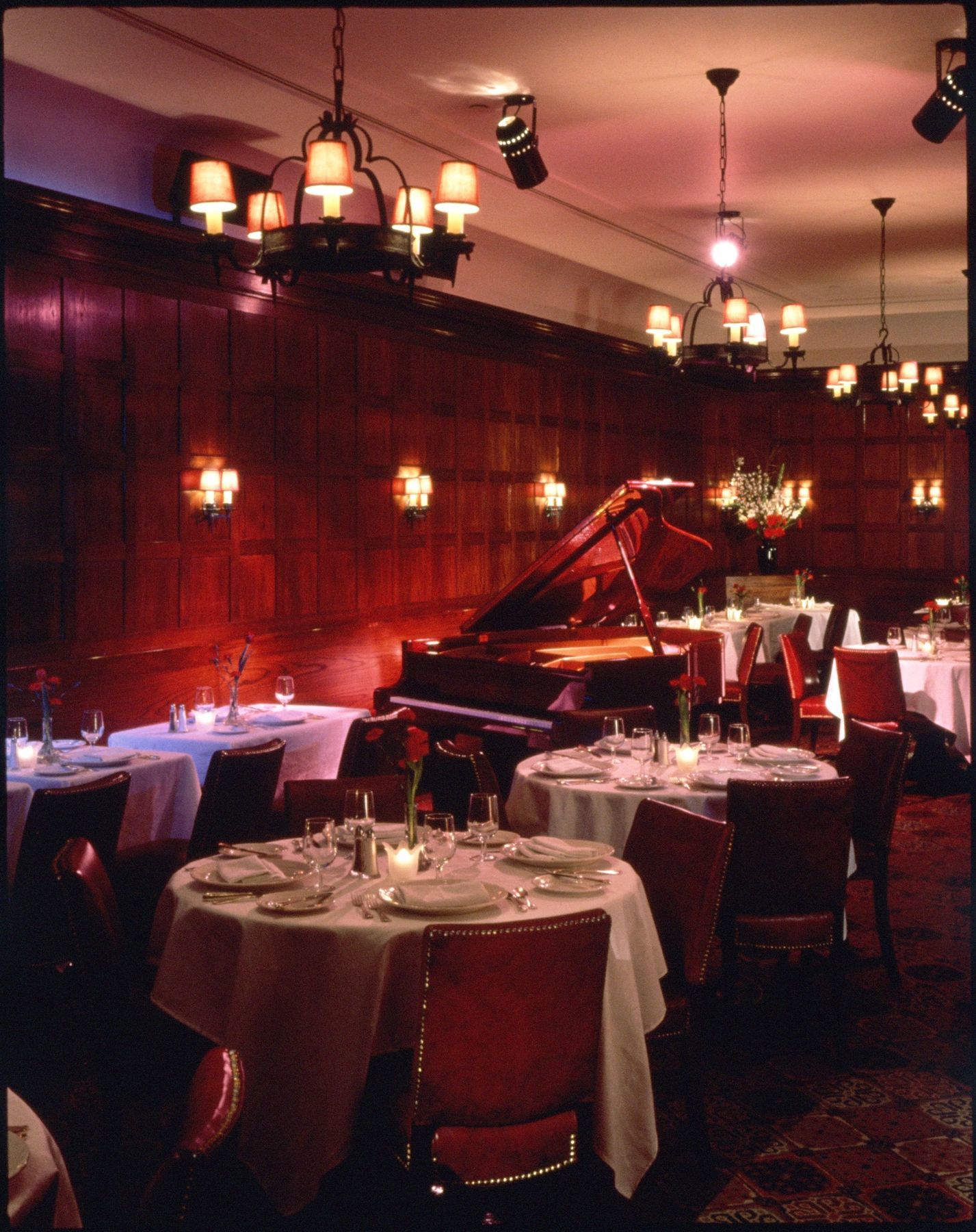 The Algonquin Hotel Times Square, Autograph Collection New York Restoran fotoğraf